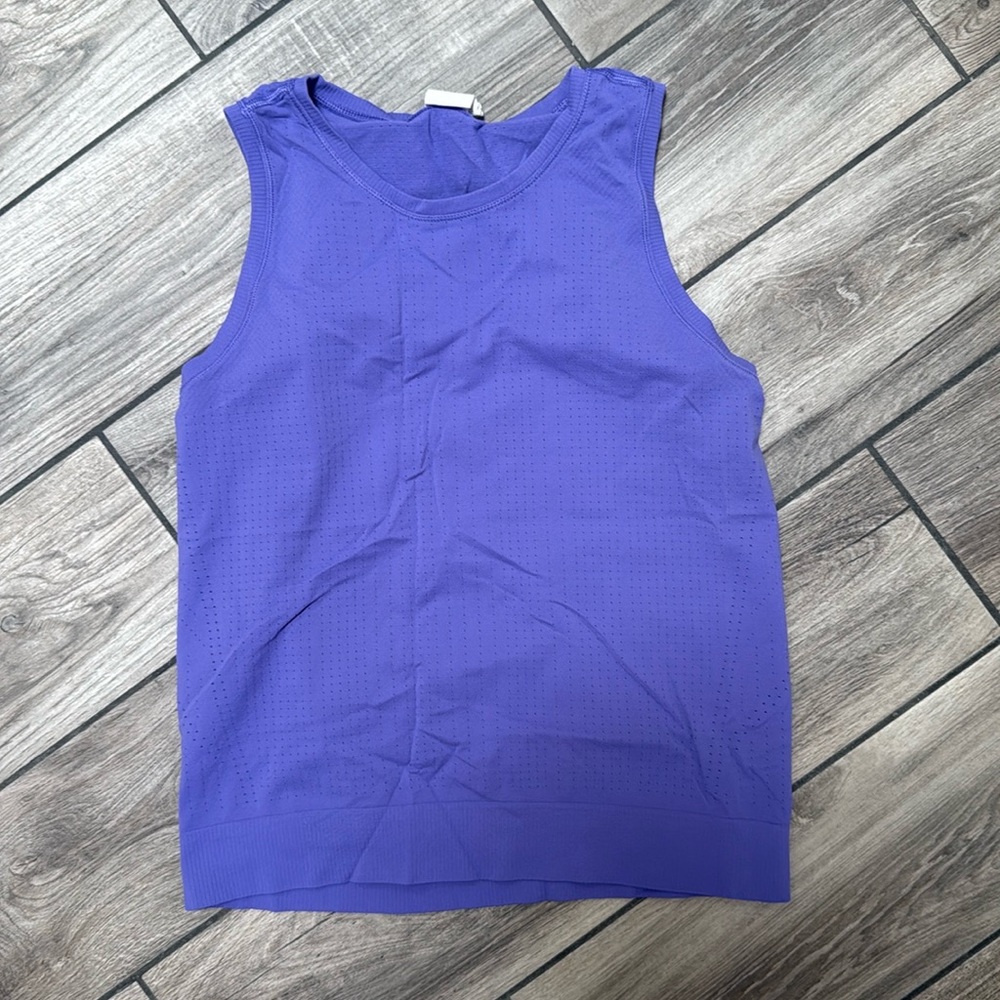 Athleta tank.